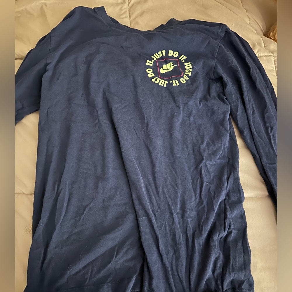 Nike Long Sleeve Navy T-shirt